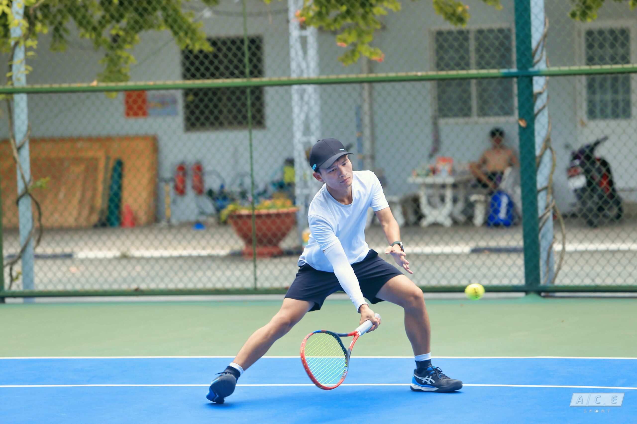 How Do I Teach My Child To Approach The Net In Tennis?